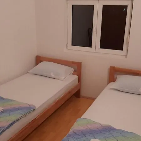 Apartman Apartmani Nn *