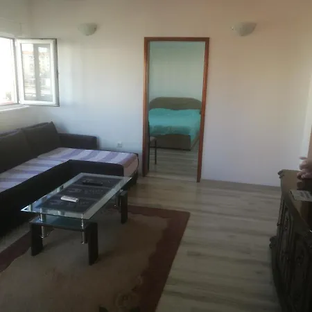 Apartmani Nn Apartman *